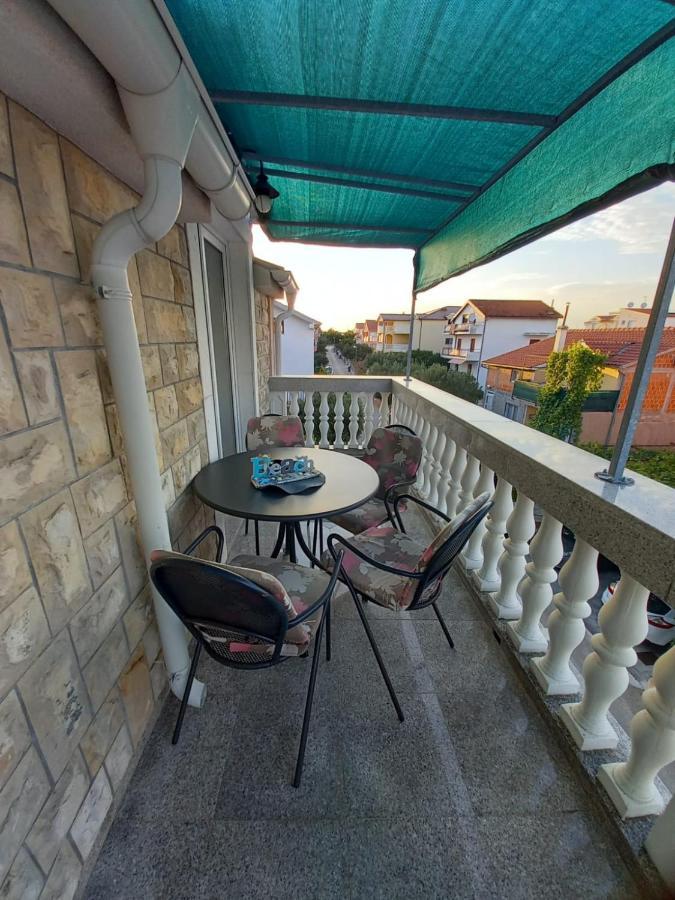Guest House As Vodice Exterior photo