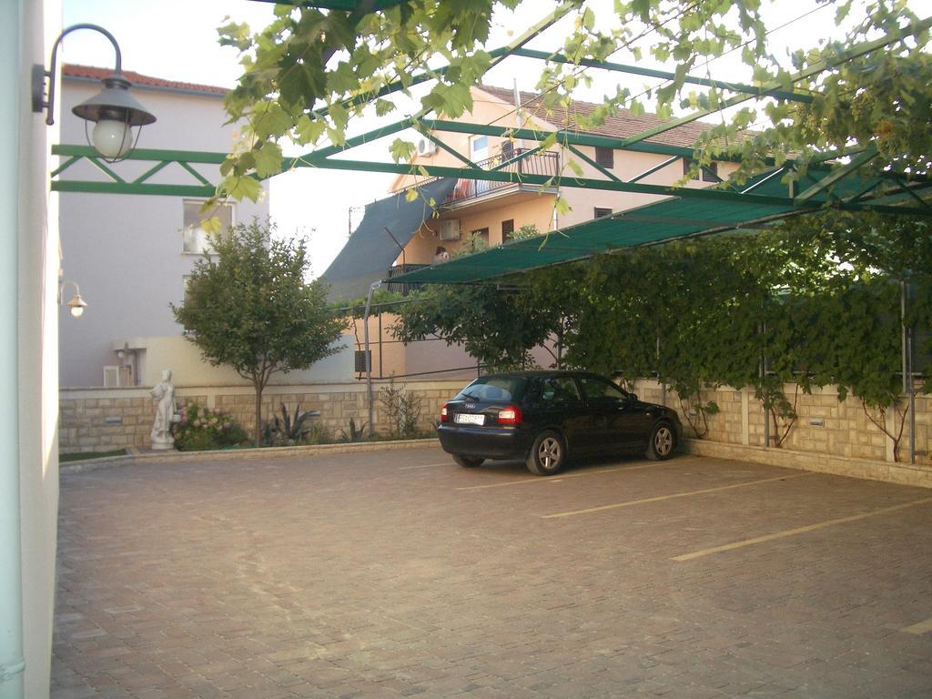 Guest House As Vodice Exterior photo