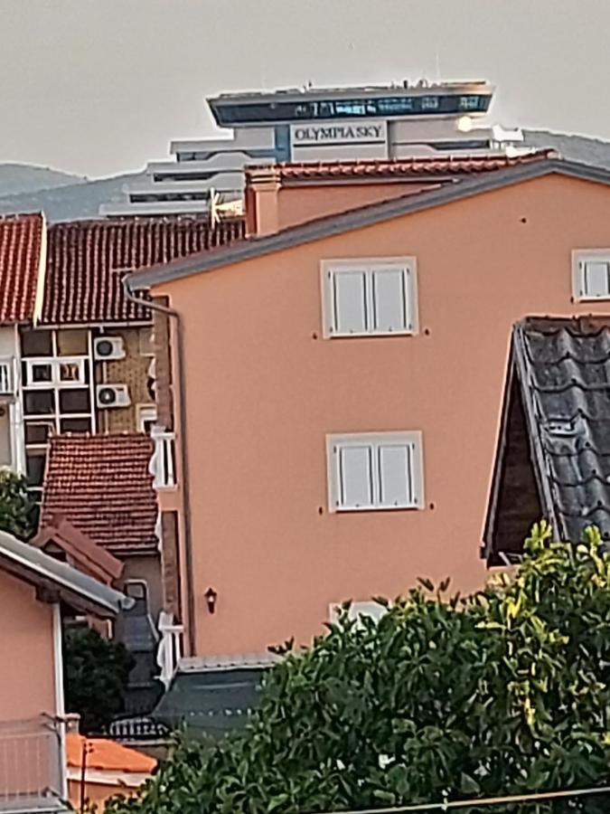 Guest House As Vodice Exterior photo